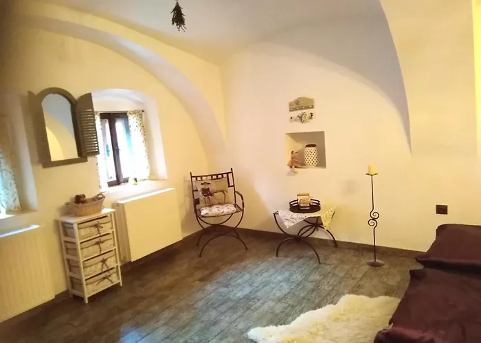Old House In Forest Tatil Evi